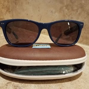 New Tom's "Beachcomber" sunglasses
